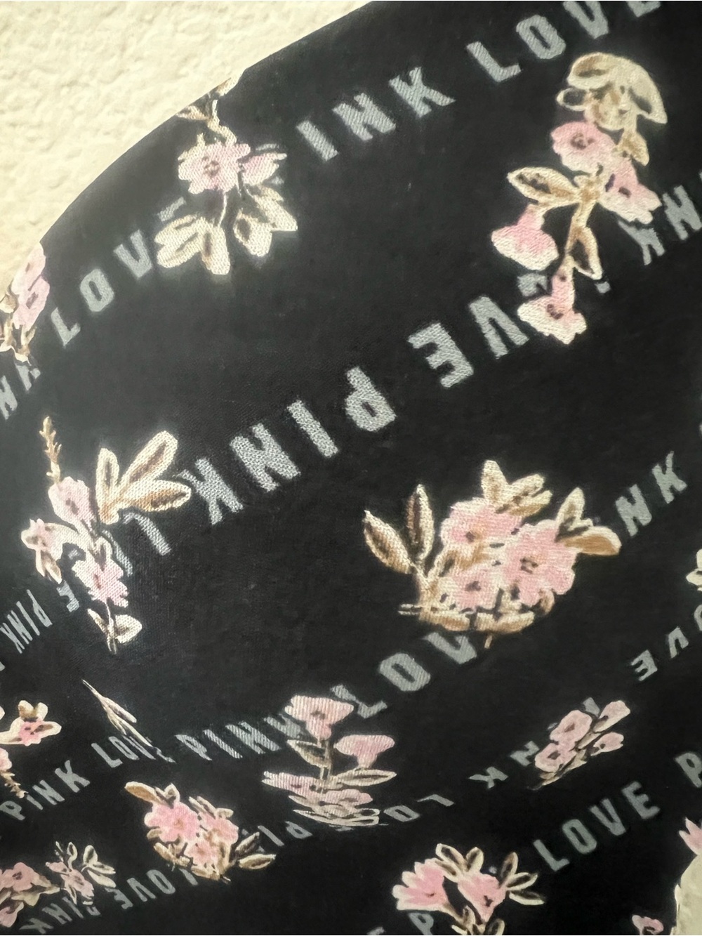 Victoria’s Secret PINK Wireless Push-Up Bra Floral Logo Y2K Coquette Sz M - Picture 4 of 4